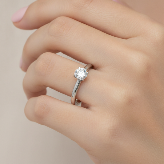 Coquillage Classic Solitaire Ring - Fifteen