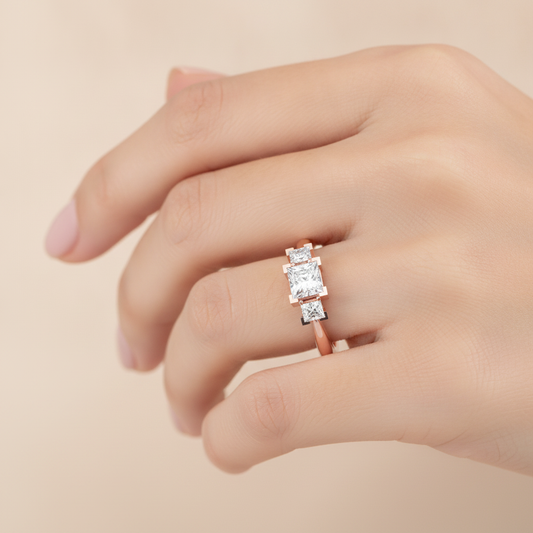 Flashing Tri Stone Ring In 925 Sterling Silver - Fourteen