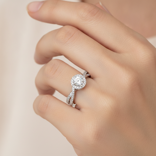 Innovative Solitaire Ring In 925 Sterling Silver - Fourteen