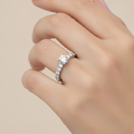 Electric Solitaire Ring In 925 Sterling Silver - Fourteen