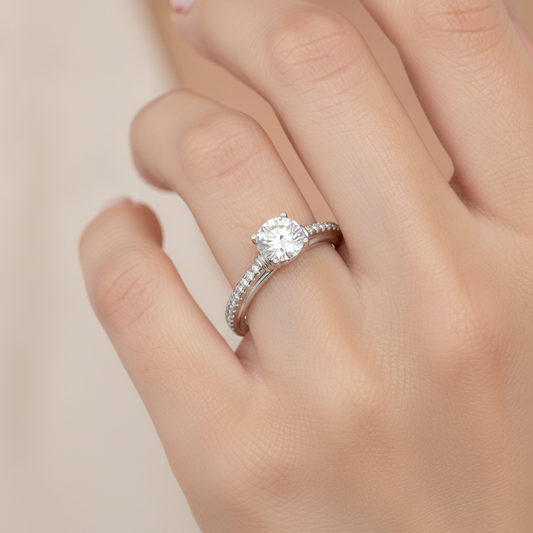 Excellant Solitaire Ring - Fifteen