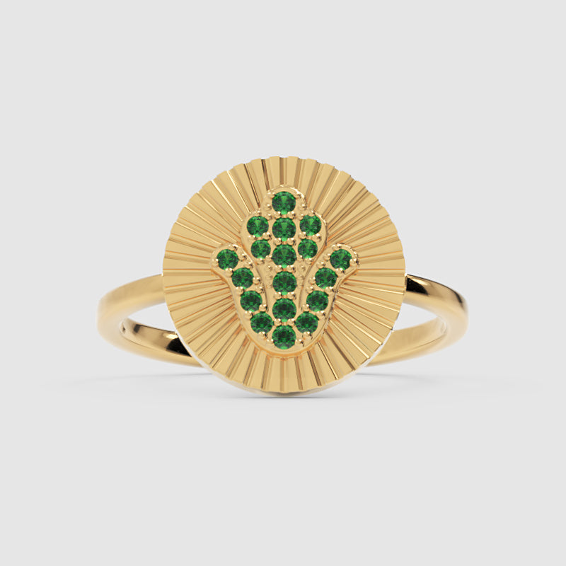 Hamsa Hand Emerald Disc Ring With Sunburst Texture - One