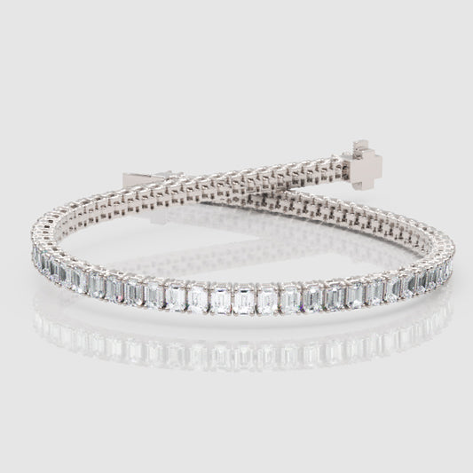 Emerald Cut Diamond Tennis Bracelet in White Gold
