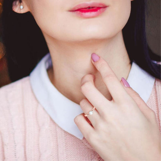 Coquillage Classic Solitaire Ring - One