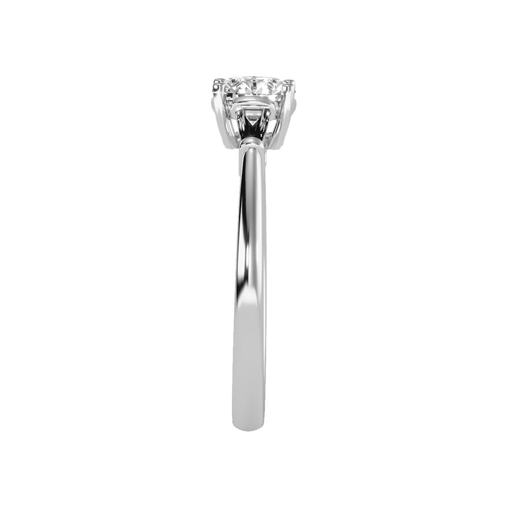 Effulgent Solitaire Ring - Seven