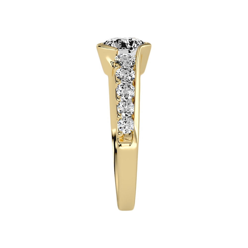 Fantastic Diamond Ring - Eleven