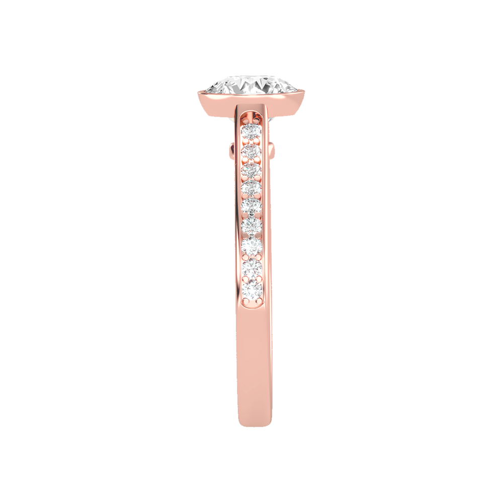 Grand Solitaire Ring - Eight