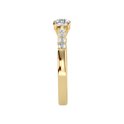 Pompous Solitaire Ring In 925 Sterling Silver - Twelve