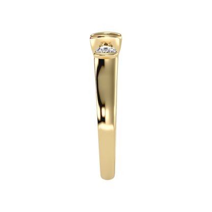 The Stylish Three Stone Ring - Seven