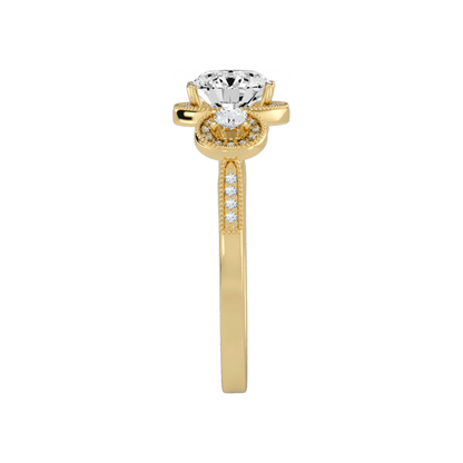 Three Round Diamond Shaped Ring In 925 Sterling Silver - Seven