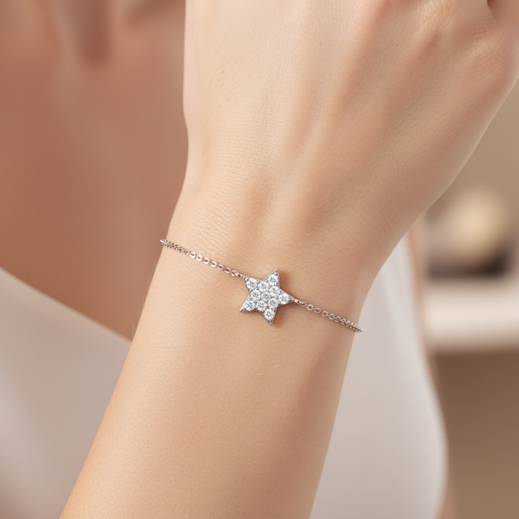 Pav Diamond Star Pendant Necklace - Eight