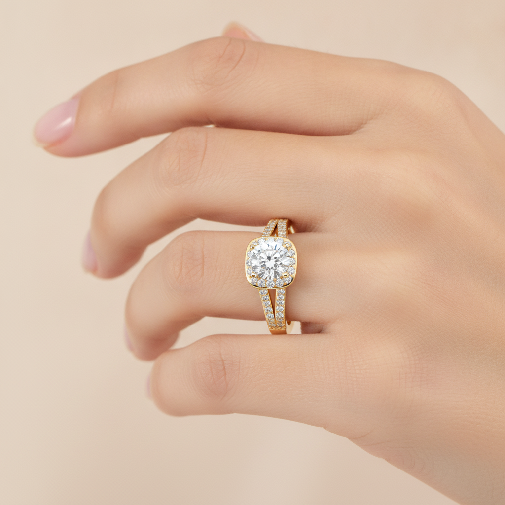 Irish Halo Ring In 925 Sterling Silver - Thirteen
