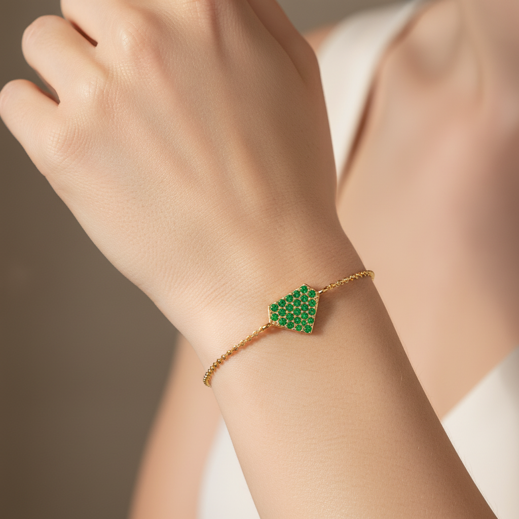 Emerald Pav Geometric Pentagon Bracelet - Eight