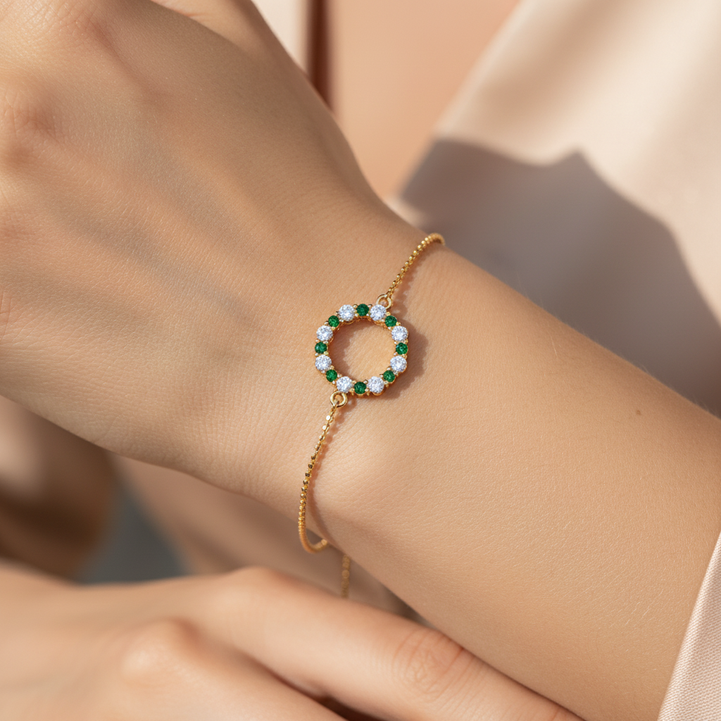 Emerald And Diamond Circle Bracelet With Delicate Chain - Eight