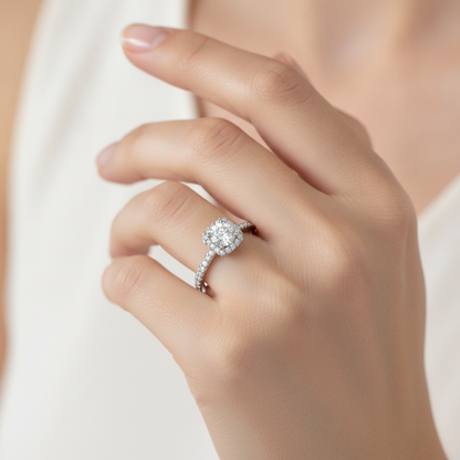 Sphine Halo Ring - Thirteen