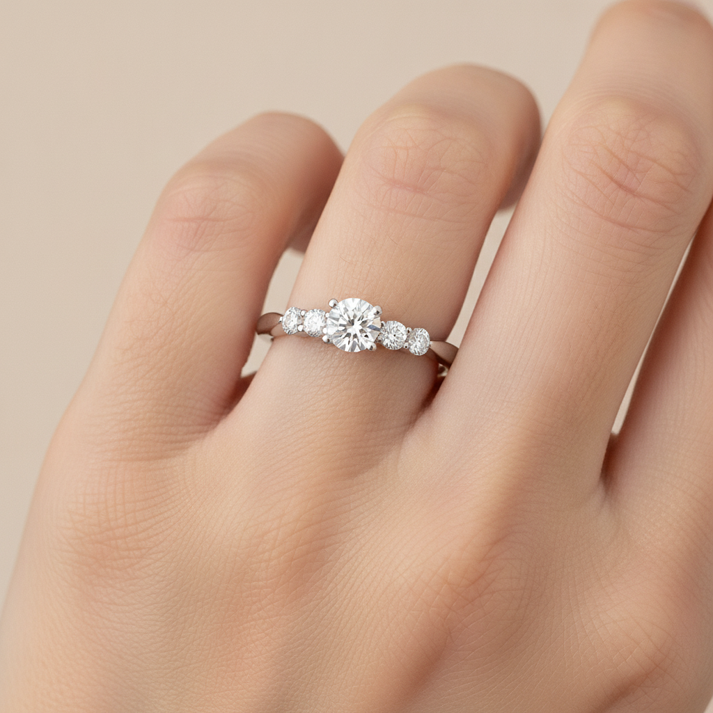 Eminent Solitaire Ring - Thirteen