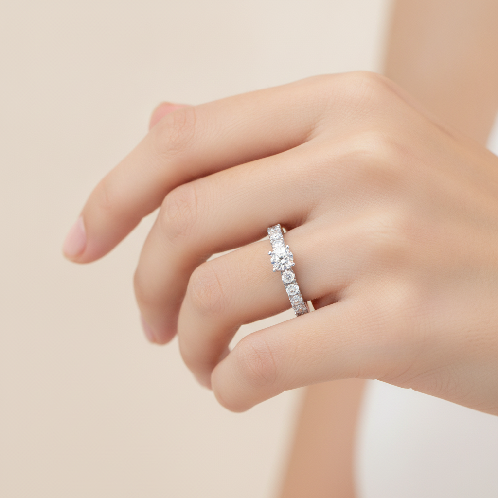 Effective Solitaire Ring In 925 Sterling Silver - Thirteen