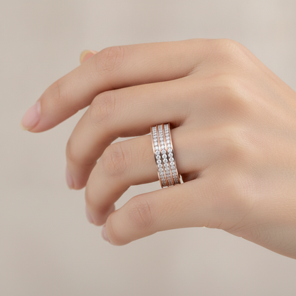 Magnificient Ring Glitter Diamond Band - Thirteen