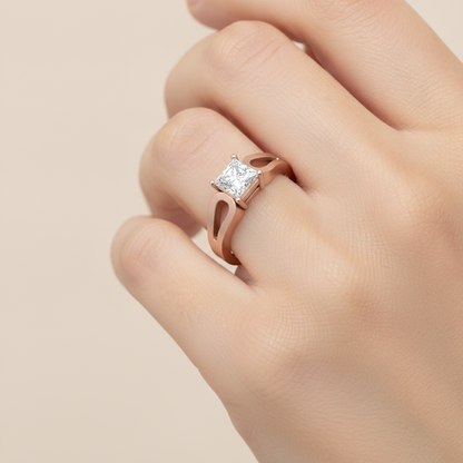 Classy Loop Solitaire Ring In 925 Sterling Silver - Thirteen