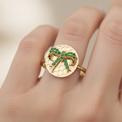 Emerald Honeycomb Disc Ring - Eight