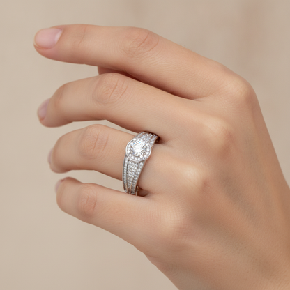 The Gorgeous Halo Ring In 925 Sterling Silver - Thirteen