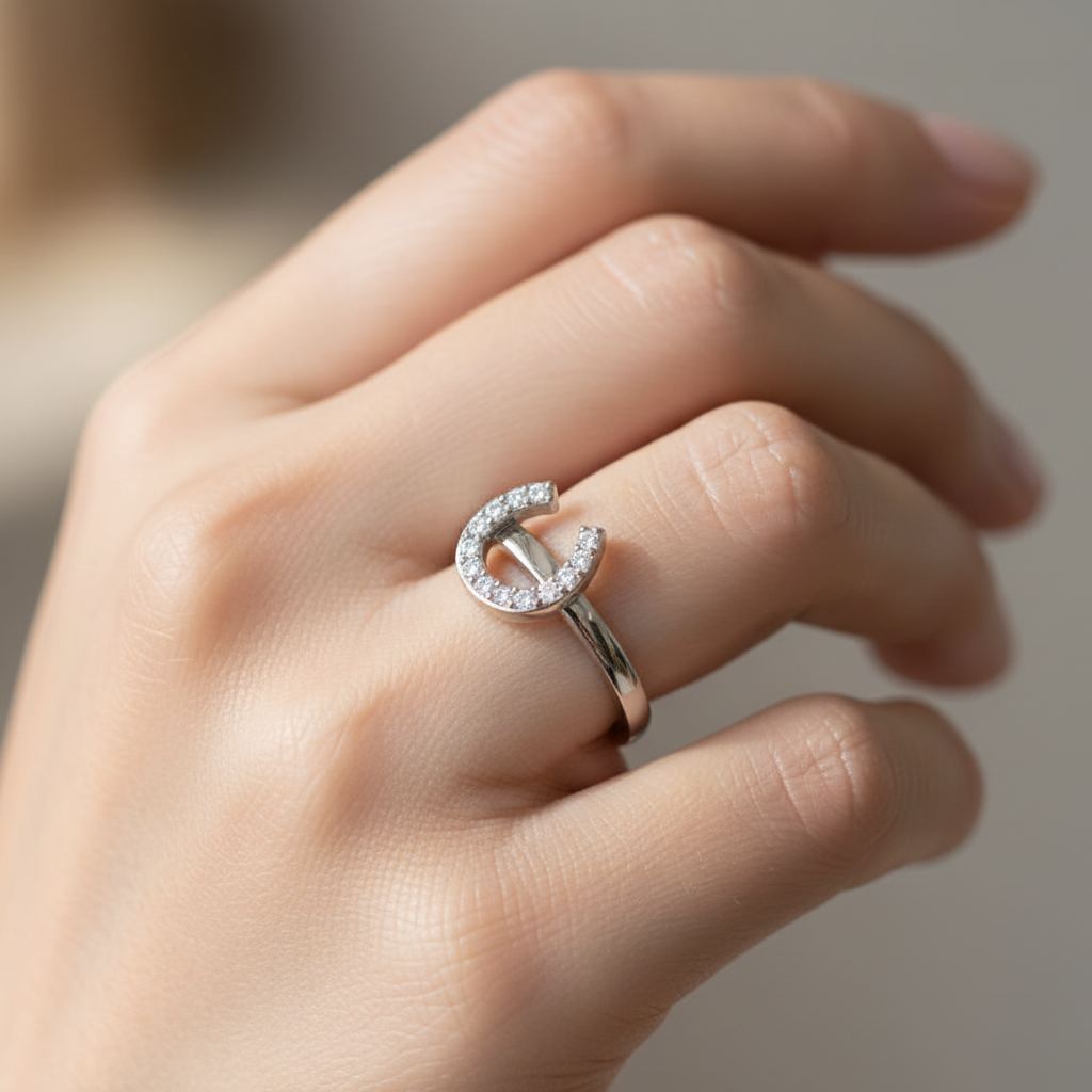 Pav Diamond Horseshoe Ring - Eight