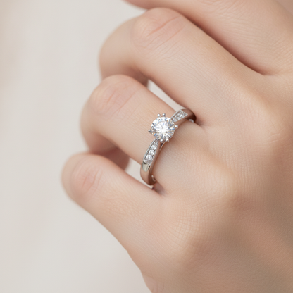 The Asombrosa Solitaire Ring In 925 Sterling Silver - Thirteen