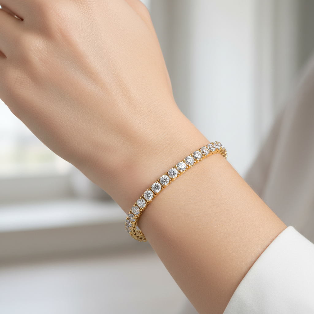 Diamond Tennis Bracelet In White Gold With Secure Clasp - Eight
