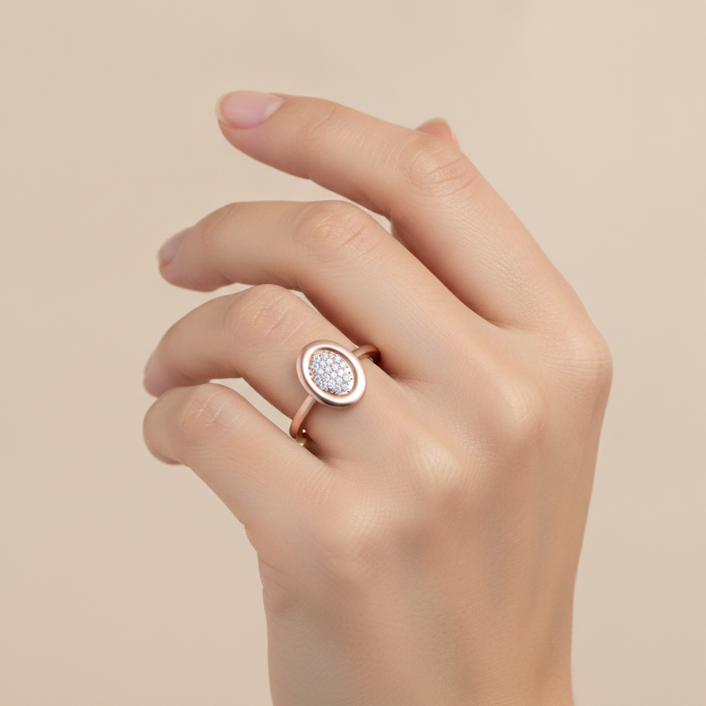 Oval Studded With Diamonds In 925 Sterling Silver - Thirteen