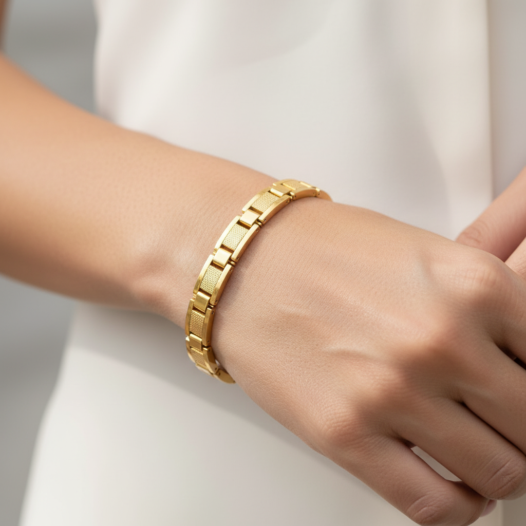 Textured Mesh And Bar Link Bracelet With Lobster Clasp - Five