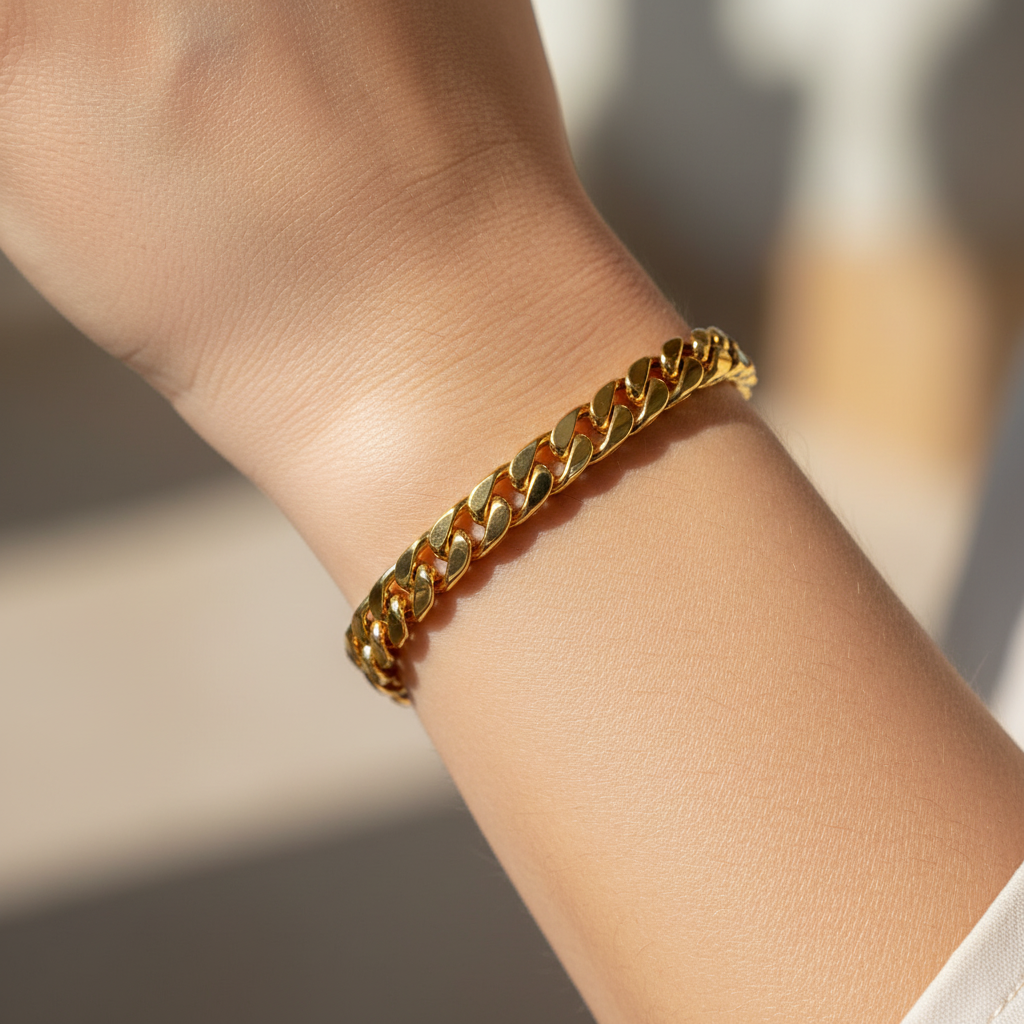Cuban Link Chain Bracelet 7Mm Width - Six