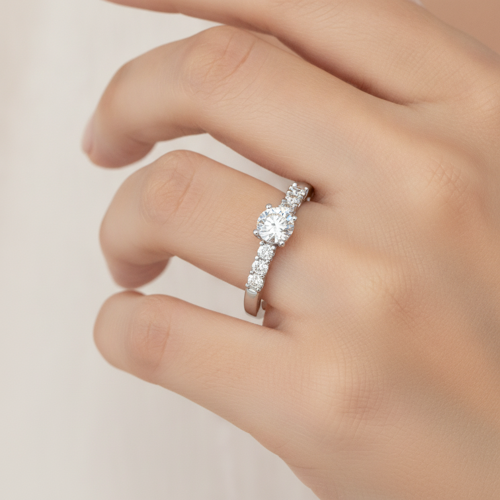 Pompous Solitaire Ring In 925 Sterling Silver - Fourteen