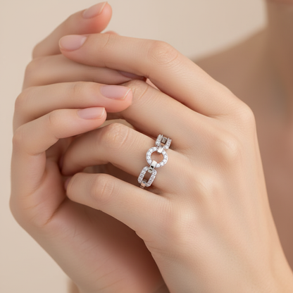 Diamond Circular Link Ring In White Gold | Double Pave Interlocking Chain Design Elegant Luxury Ring For Women | Jebij - Eight