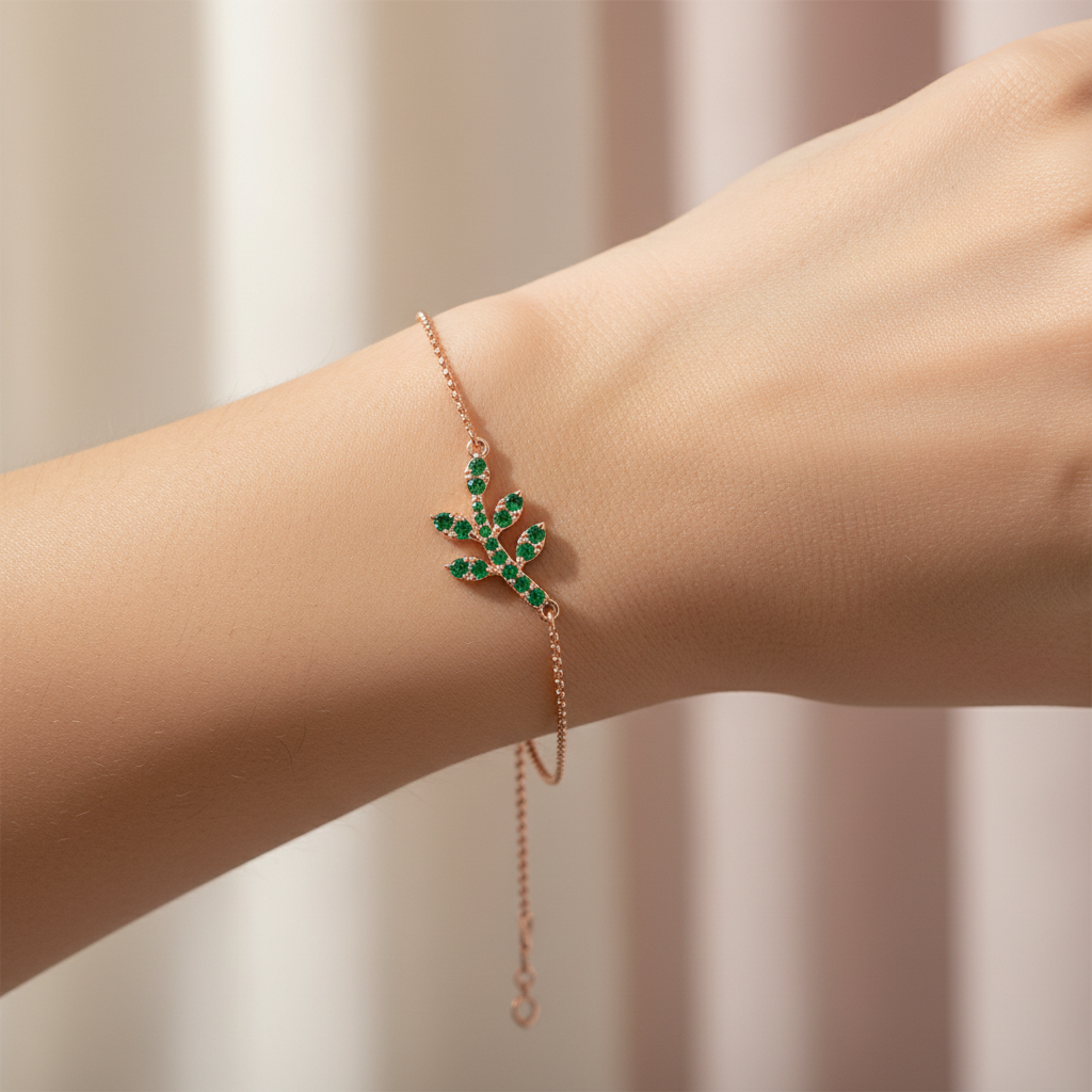 Emerald Dragonfly Pendant Necklace With Chain Bracelet - Eight