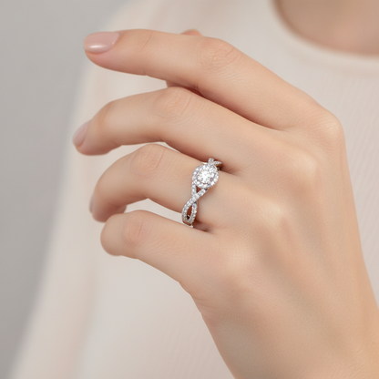 Anaranza Halo Ring In 925 Sterling Silver - Thirteen