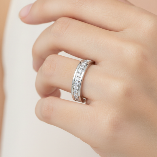 Chandelle Glitter Diamond Band - Fourteen