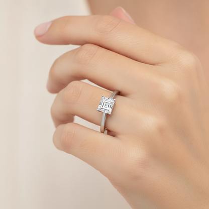 Sqaumous Loop Solitaire Ring In 925 Sterling Silver - Fourteen
