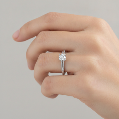 Esquirla Solitaire Ring - Fourteen