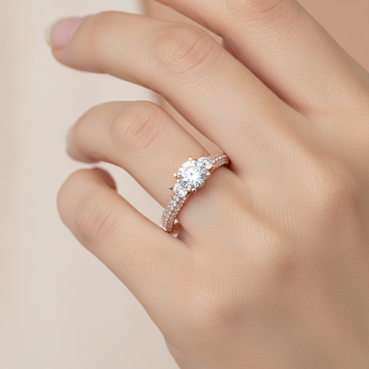 Vivir Tri Stone Ring - Fourteen
