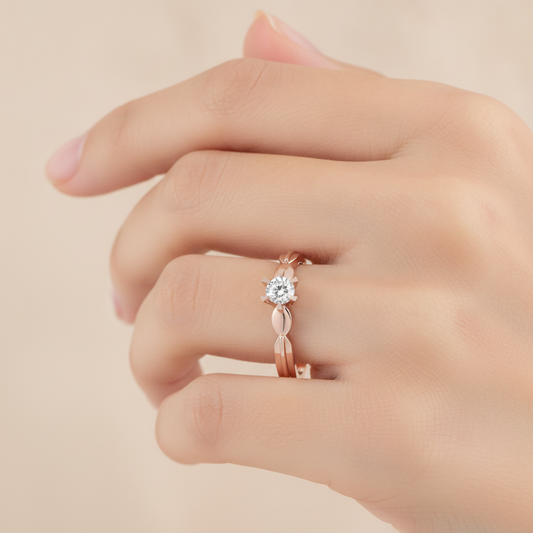 Amazing Hoop Solitaire Ring In 925 Sterling Silver - Fourteen