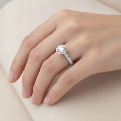 Grand Solitaire Ring In 925 Sterling Silver - Fourteen