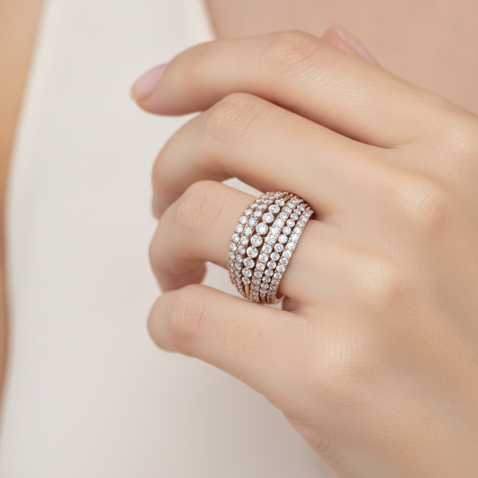 Solo Stunning Band In 925 Sterling Silver - Fourteen