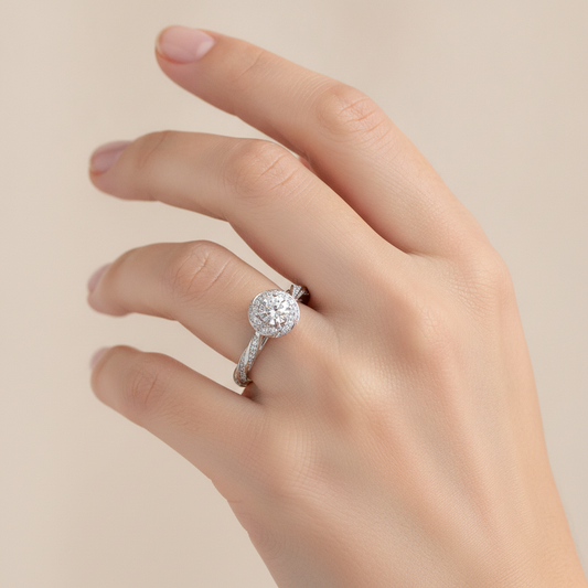 The Elegant Halo Ring In 925 Sterling Silver - Fourteen
