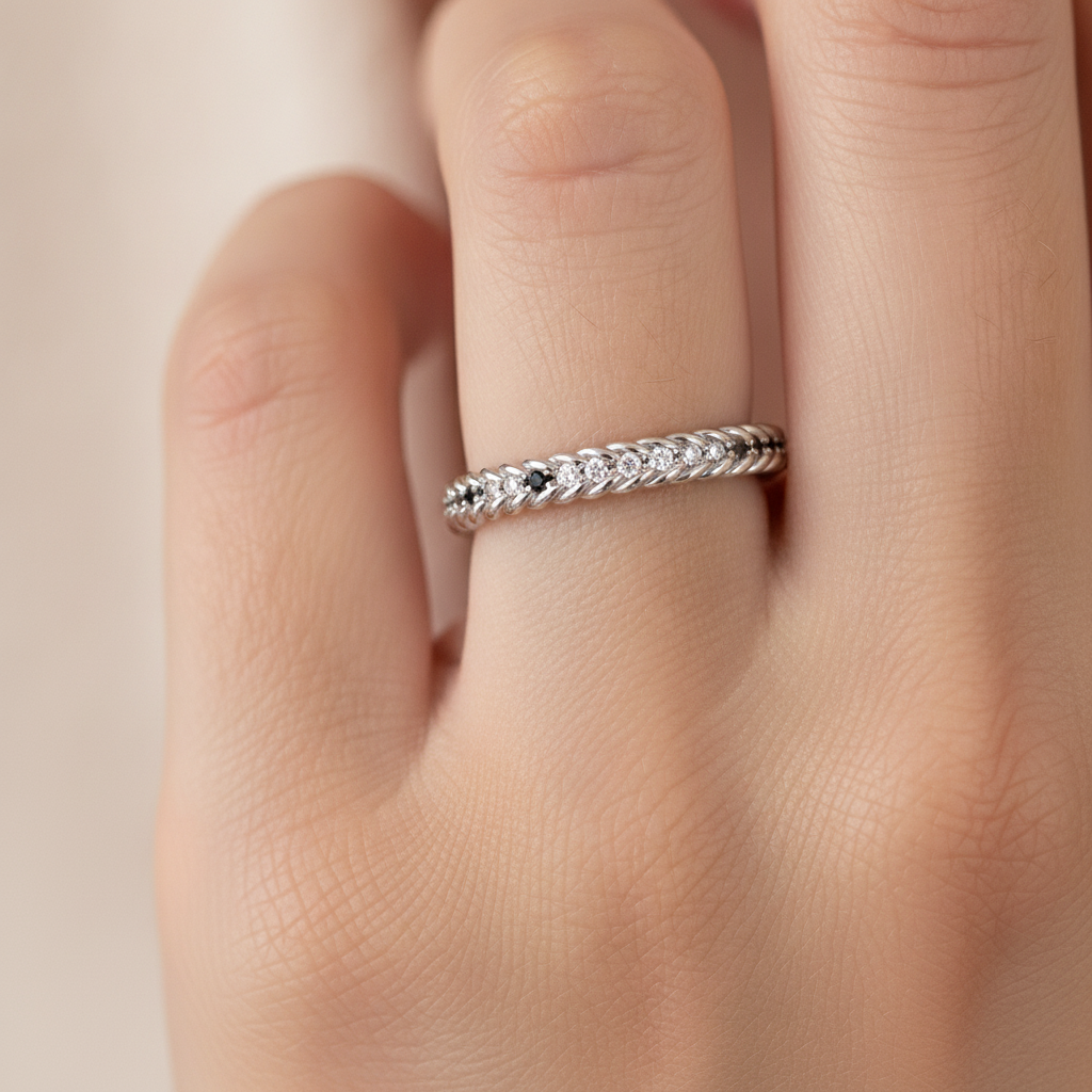 Twisted Rope Stackable Band Ring For Women - Fourteen