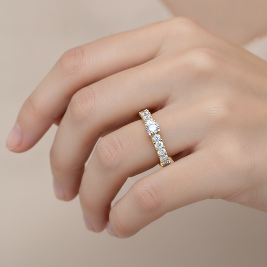 Enormous Solitaire Ring In 925 Sterling Silver - Fourteen