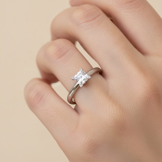 Queenly Engagement Ring - Fourteen