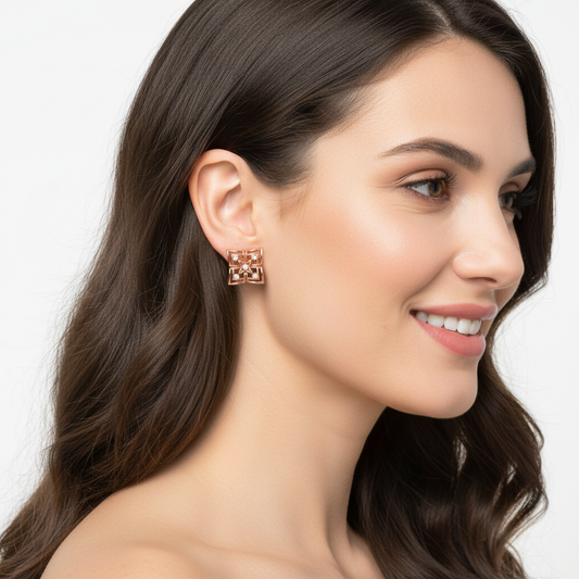 15mm Gold Geometric Diamond Pattern Stud Earrings