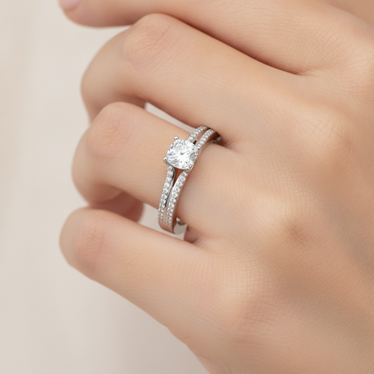 Superior Solitaire Ring In 925 Sterling Silver - Fourteen