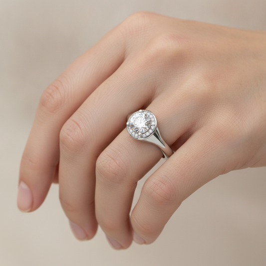 The Remarkable Halo Ring In 925 Sterling Silver - Fourteen
