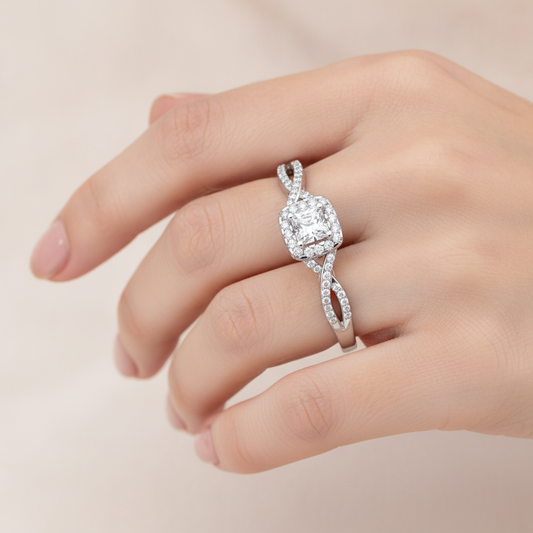 The Linda Halo Ring - Fourteen